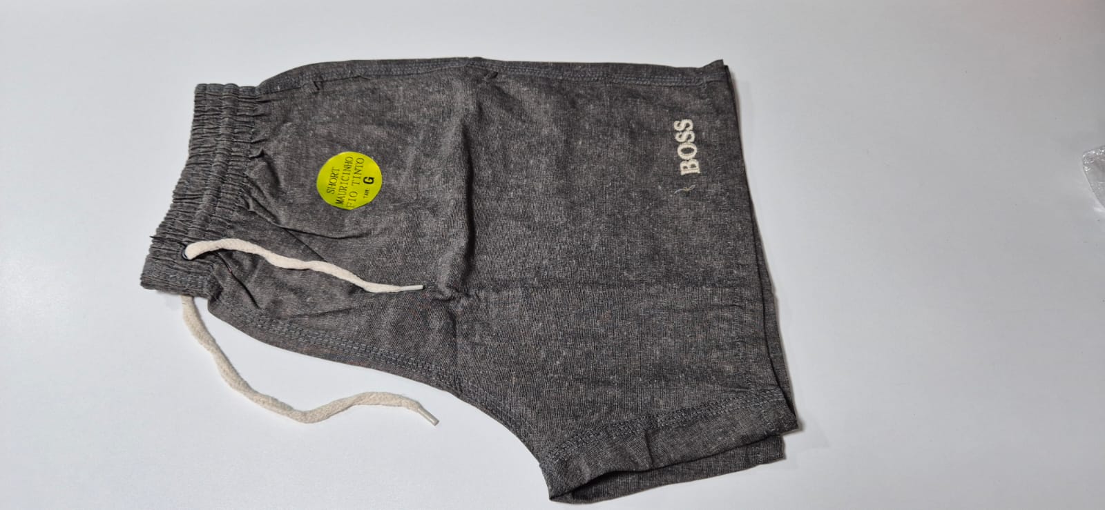 short mauricinho linho fio tinto m / bordada