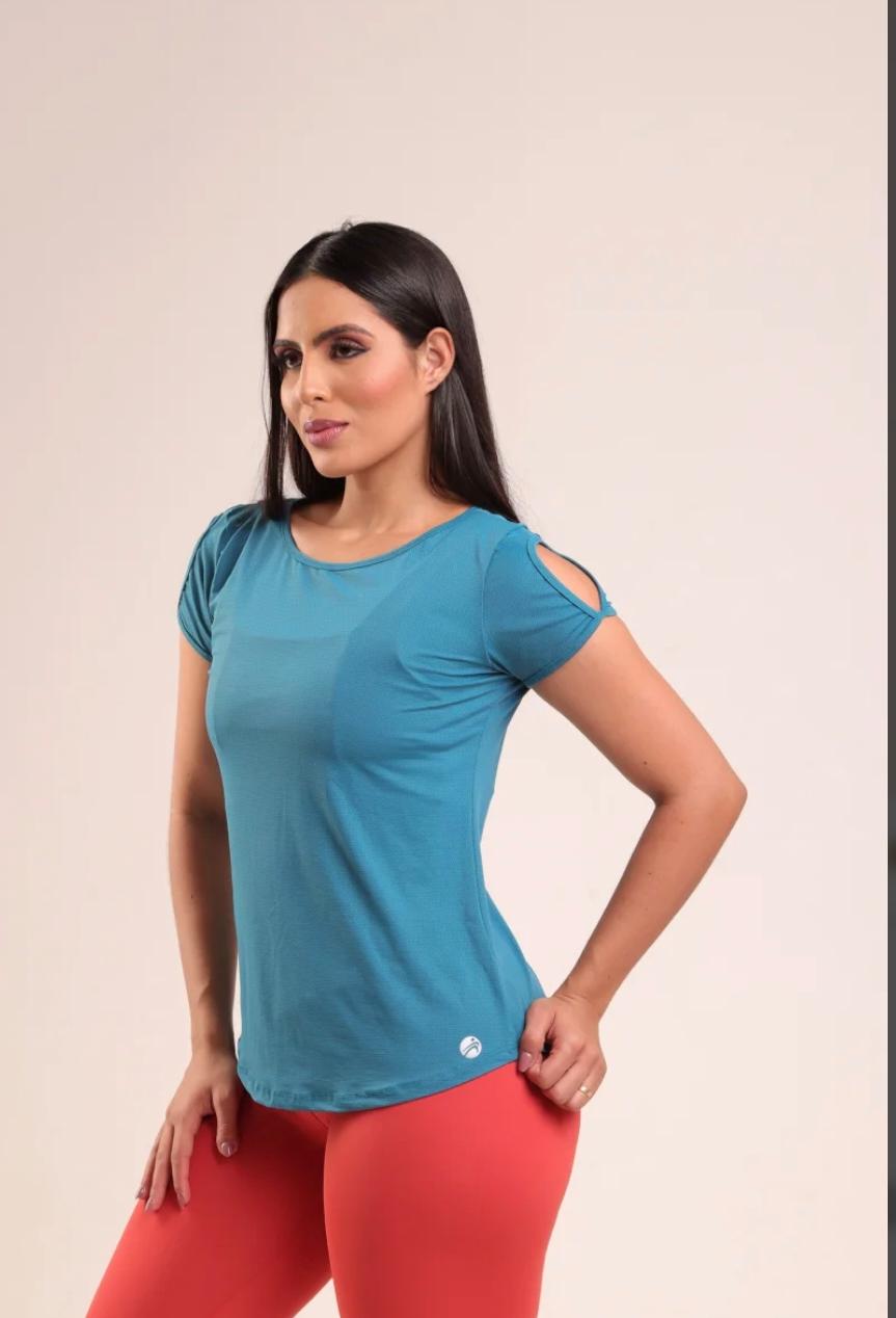 blusa fitnes poliamida D/corte na manga